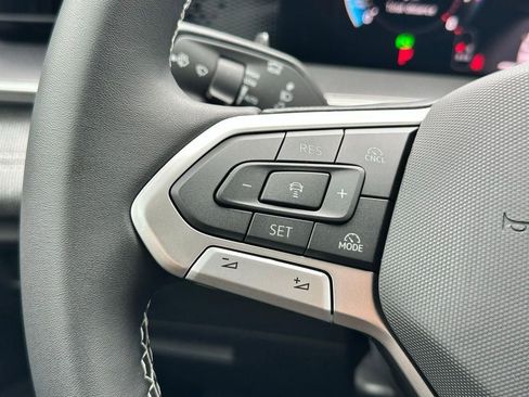 New 2026 Volkswagen Tiguan S FWD image 17