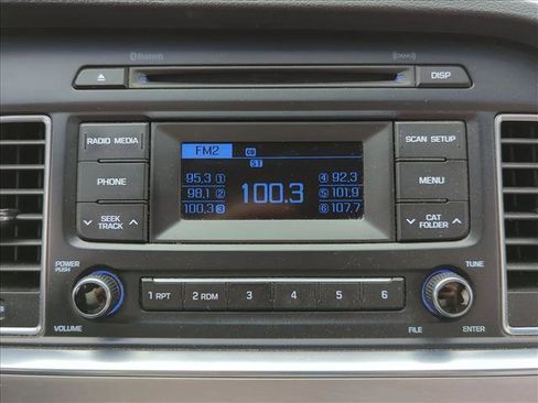 Used 2015 Hyundai Sonata SE image 6