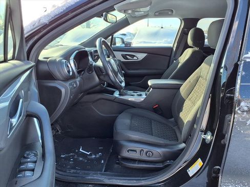 Used 2020 Chevrolet Blazer LT image 12