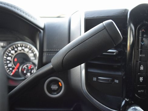 Used 2024 RAM 2500 Laramie w/ Night Edition image 15