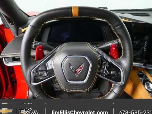 Used 2022 Chevrolet Corvette Stingray Premium Conv w/ Z51 Performance Package image 9