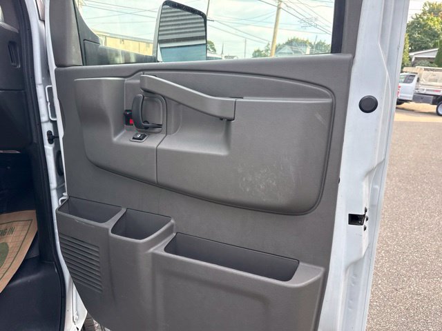 Used 2023 Chevrolet Express 3500 w/ Power Convenience Package RWD image 29