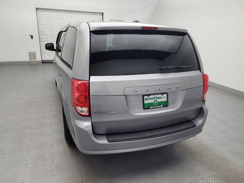 Used 2016 Dodge Grand Caravan SE FWD image 6