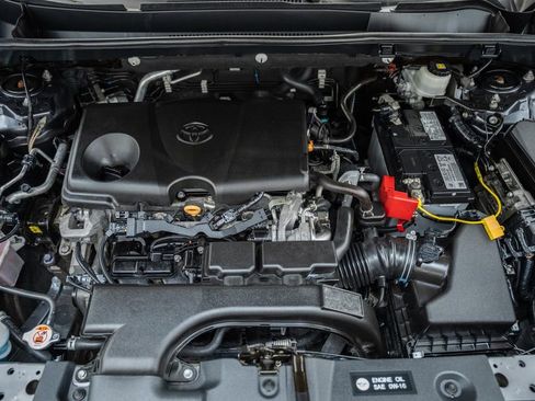 Used 2020 Toyota RAV4 XLE w/ All Weather Liner Package AWD/4WD image 17