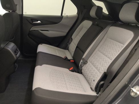 Used 2022 Chevrolet Equinox LS w/ LS Convenience Package AWD/4WD image 18