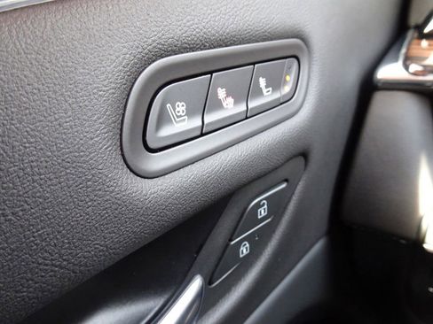 Certified 2024 Cadillac Escalade Premium Luxury w/ LPO, Floor Liner Package image 20