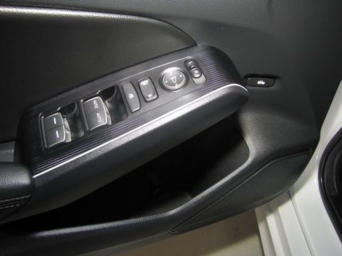 Used 2025 Honda Civic Sport Touring image 12