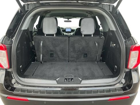 Certified 2023 Ford Explorer XLT w/ Equipment Group 202A RWD image 24