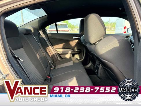 Used 2023 Dodge Charger R/T w/ Blacktop Package RWD image 18