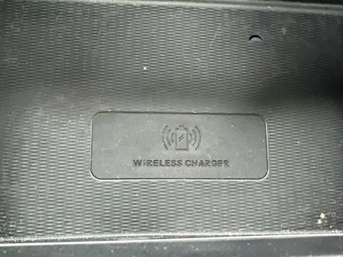 Certified 2023 Jeep Grand Cherokee Laredo w/ Luxury Tech Group I AWD/4WD image 30