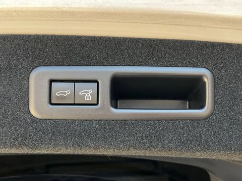 Used 2022 Lexus RX 350L FWD w/ Premium Package image 19
