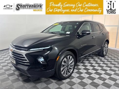 Used 2023 Chevrolet Blazer Premier w/ Driver Confidence II Package AWD/4WD image 1