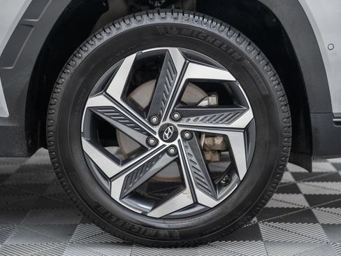 Used 2022 Hyundai Tucson Limited AWD/4WD image 17