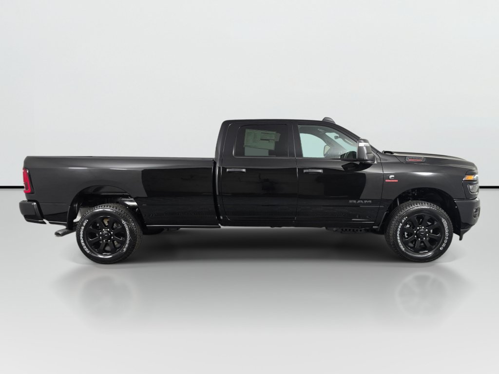 New 2026 RAM 2500 Big Horn AWD/4WD image 3