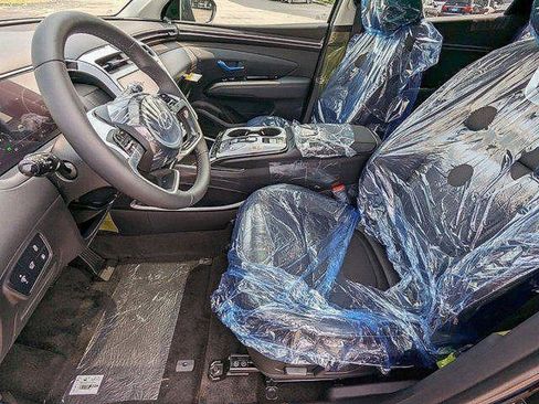 New 2023 Hyundai Tucson Limited image 10