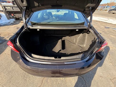 Used 2023 Chevrolet Malibu LT image 13