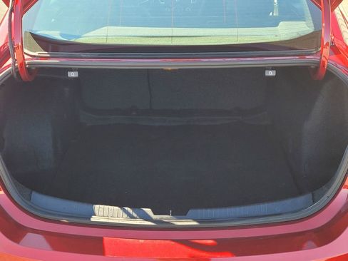 Used 2021 Chevrolet Malibu RS image 29