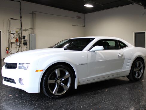 Used 2012 Chevrolet Camaro LT w/ RS Package RWD image 6