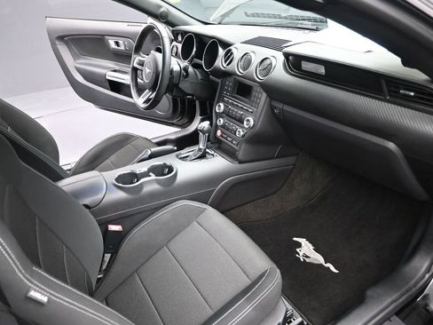 Used 2016 Ford Mustang Coupe w/ Equipment Group 051A RWD image 20