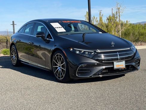 Used 2025 Mercedes-Benz EQS 580 4MATIC Sedan image 6