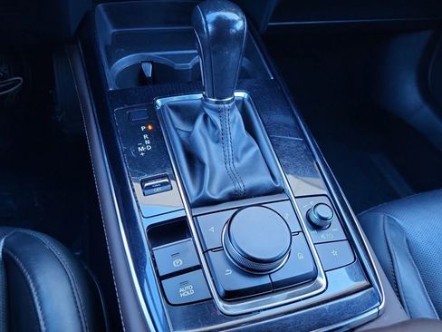 Used 2020 MAZDA CX-30 Premium image 27