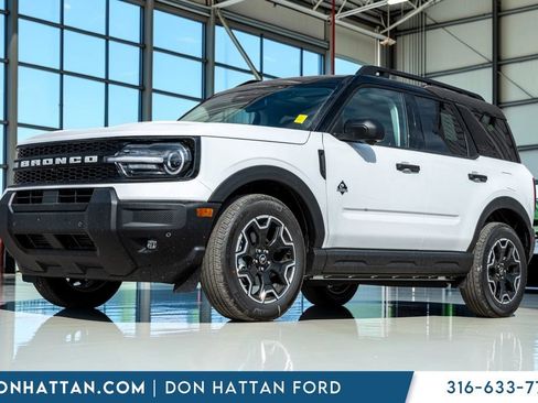 New 2026 Ford Bronco Sport Outer Banks AWD/4WD image 1