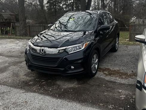 Used 2019 Honda HR-V EX image 1