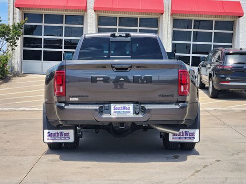 New 2026 RAM 3500 Laramie AWD/4WD image 8
