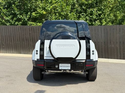 New 2026 Land Rover Defender 110 S AWD/4WD image 4