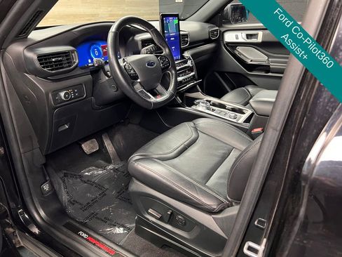 Used 2022 Ford Explorer ST w/ Equipment Group 401A image 3