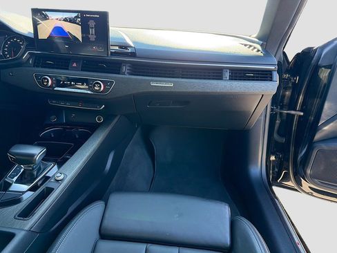 Used 2022 Audi A5 2.0T Premium image 21