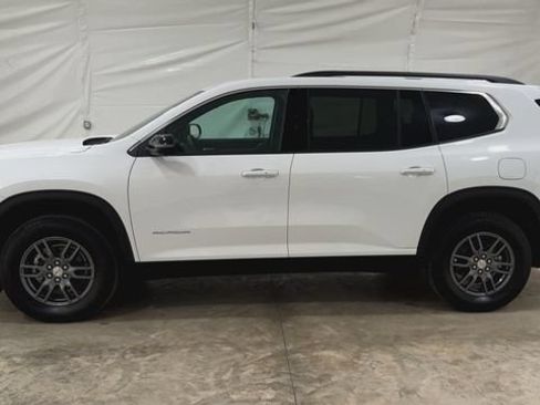 New 2026 GMC Acadia Elevation FWD image 5