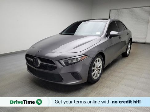 Used 2021 Mercedes-Benz A 220 image 1