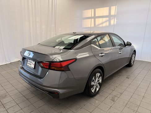 Certified 2025 Nissan Altima 2.5 S image 4