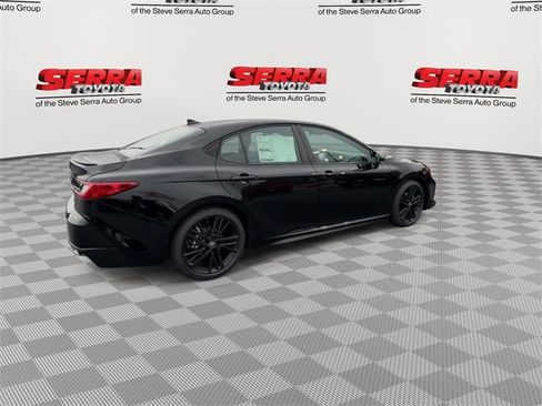 New 2026 Toyota Camry Hybrid image 10