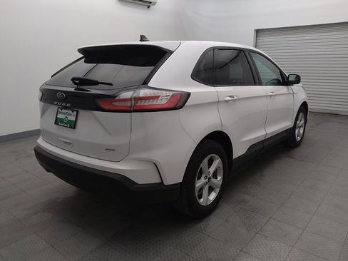 Used 2022 Ford Edge SE image 9