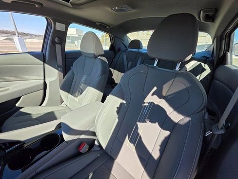 New 2026 Hyundai Elantra SEL Sport Premium FWD image 11