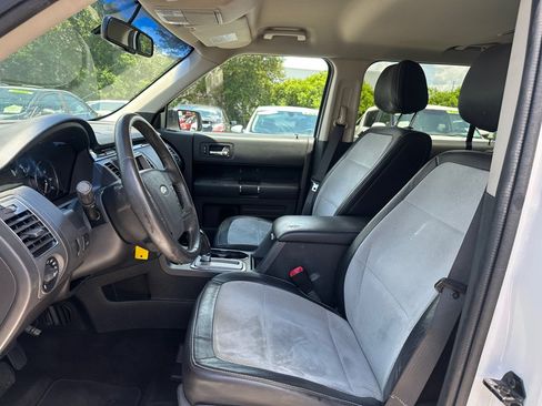 Used 2012 Ford Flex Titanium w/ Trailer Tow Pkg Class III FWD image 10