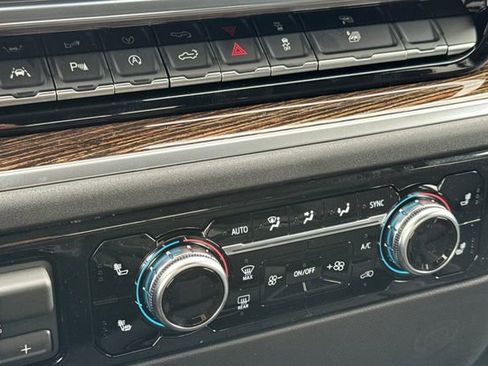 New 2026 GMC Sierra 1500 SLE AWD/4WD image 23