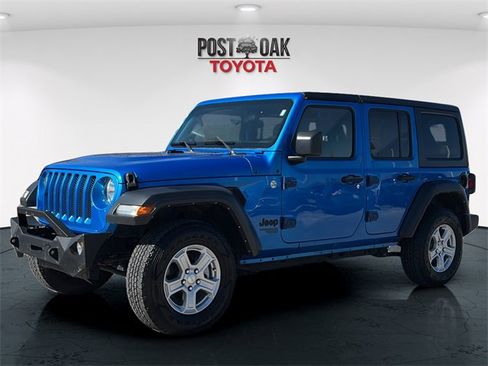 Used 2021 Jeep Wrangler Unlimited Sport image 3