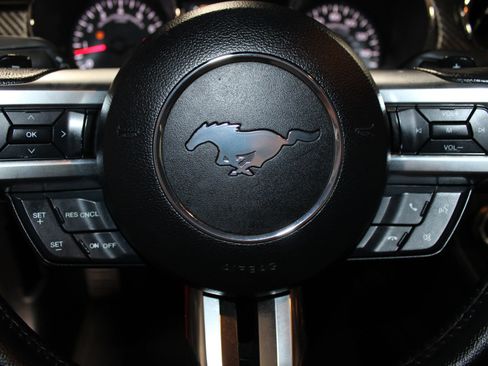 Used 2016 Ford Mustang Convertible w/ Equipment Group 051A RWD image 18