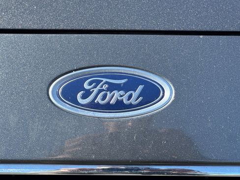 Used 2020 Ford Fusion SE FWD image 46