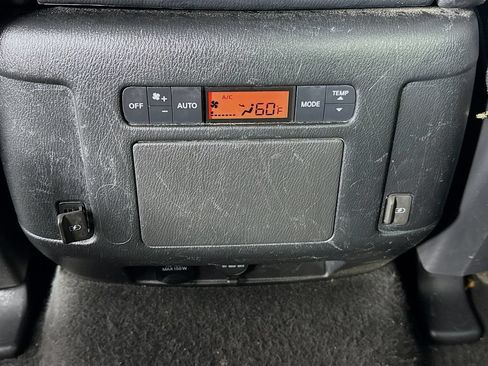 Used 2020 Nissan Armada SL w/ Premium Package RWD image 26