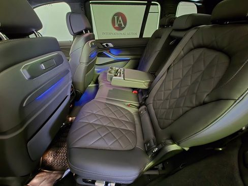 New 2026 BMW X7 xDrive40i w/ M Sport Package image 13
