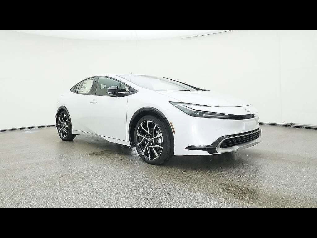 New 2026 Toyota Prius Plug-In Hybrid FWD image 40