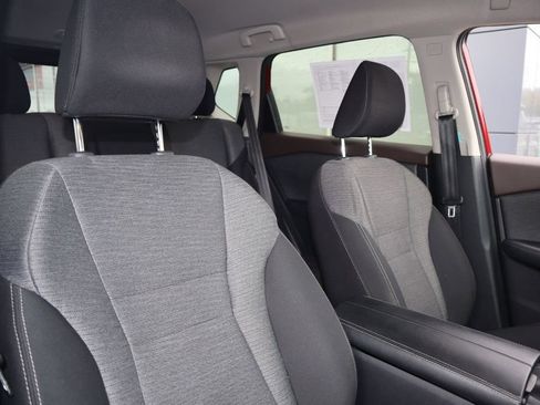 Certified 2023 Nissan Rogue SV AWD/4WD image 28