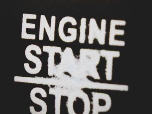 Used 2018 Jeep Grand Cherokee Limited image 9