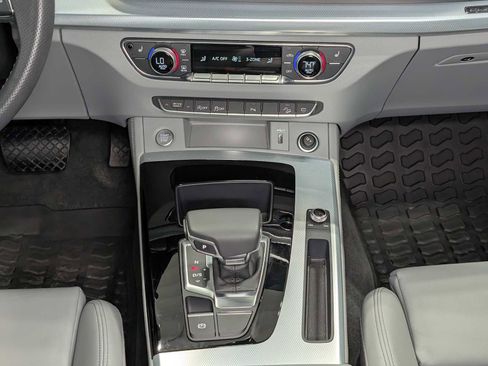 Used 2024 Audi Q5 2.0T Premium Plus AWD/4WD image 20