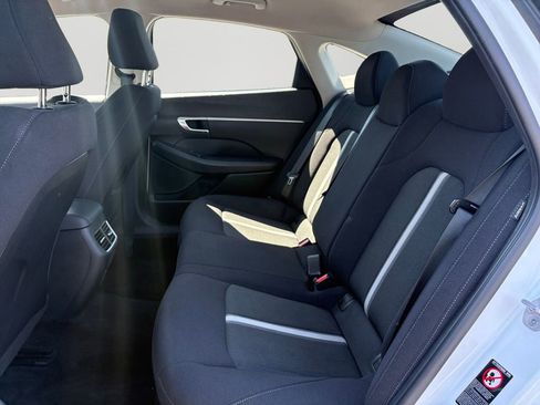 Used 2023 Hyundai Sonata Blue FWD image 14
