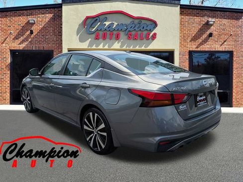 Used 2020 Nissan Altima 2.5 SR FWD image 7